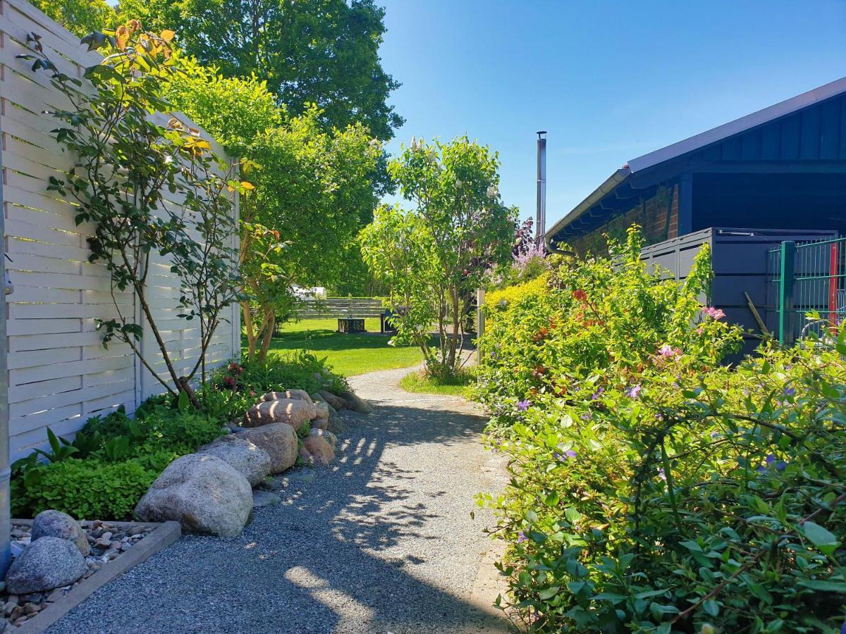 Moderne Fewo Nr 4 Mit Balkon, Sauna Im Haus, Garten - Ferienwohnungen Am Wald Klein Gelm Экстерьер фото